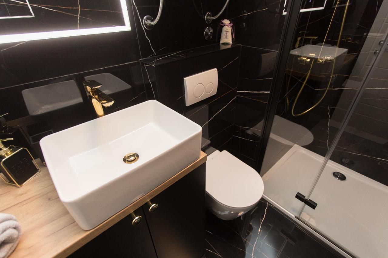 Apartment Gold Podstrana Esterno foto